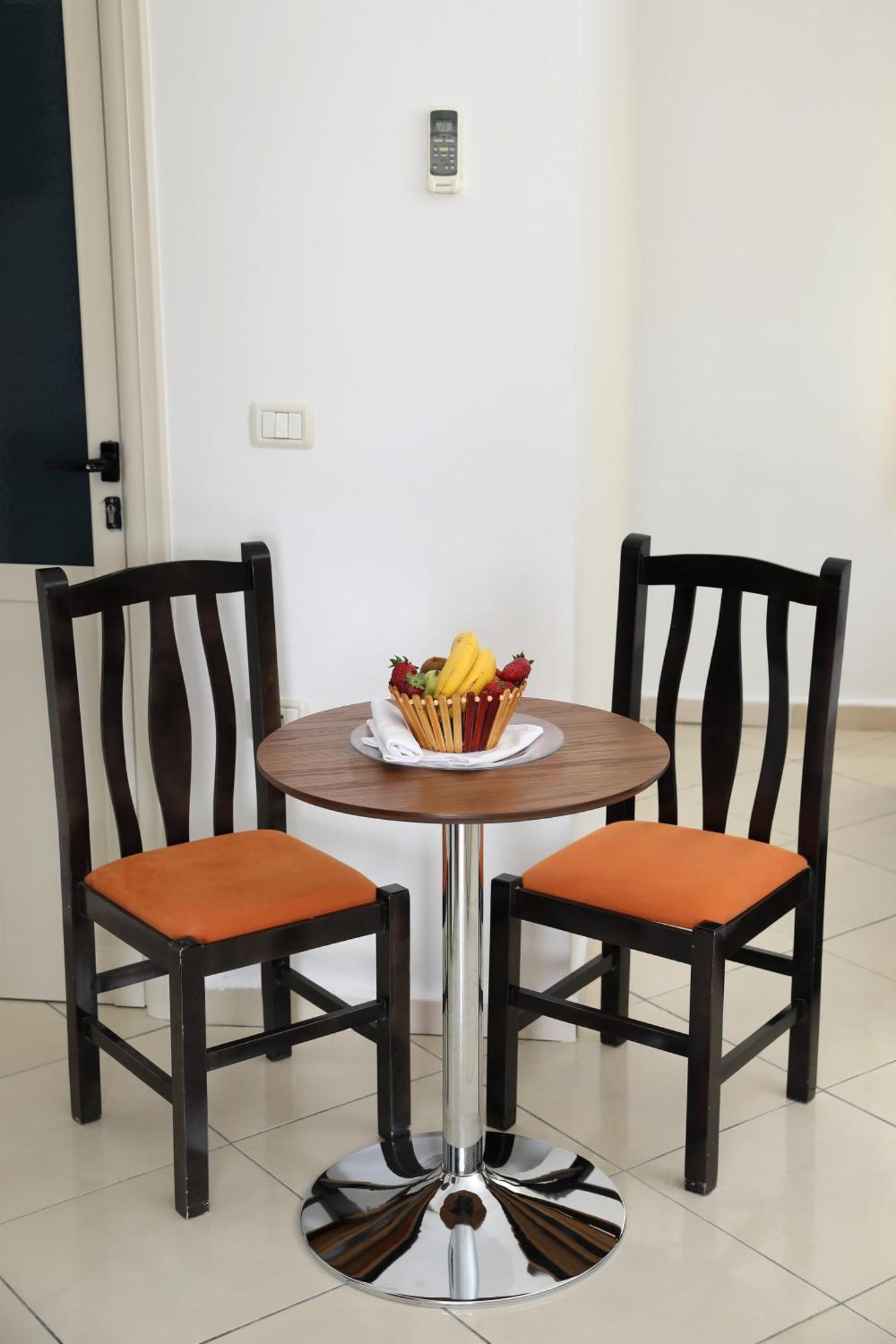 Dolce Italia Residence Radhimë Екстериор снимка