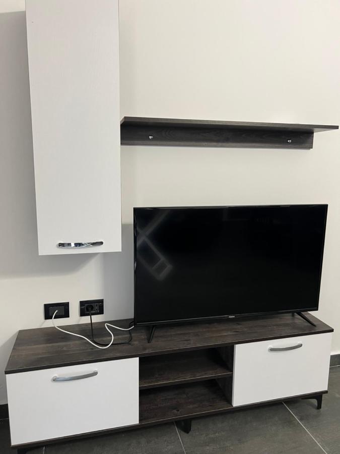 Dolce Italia Residence Radhimë Екстериор снимка