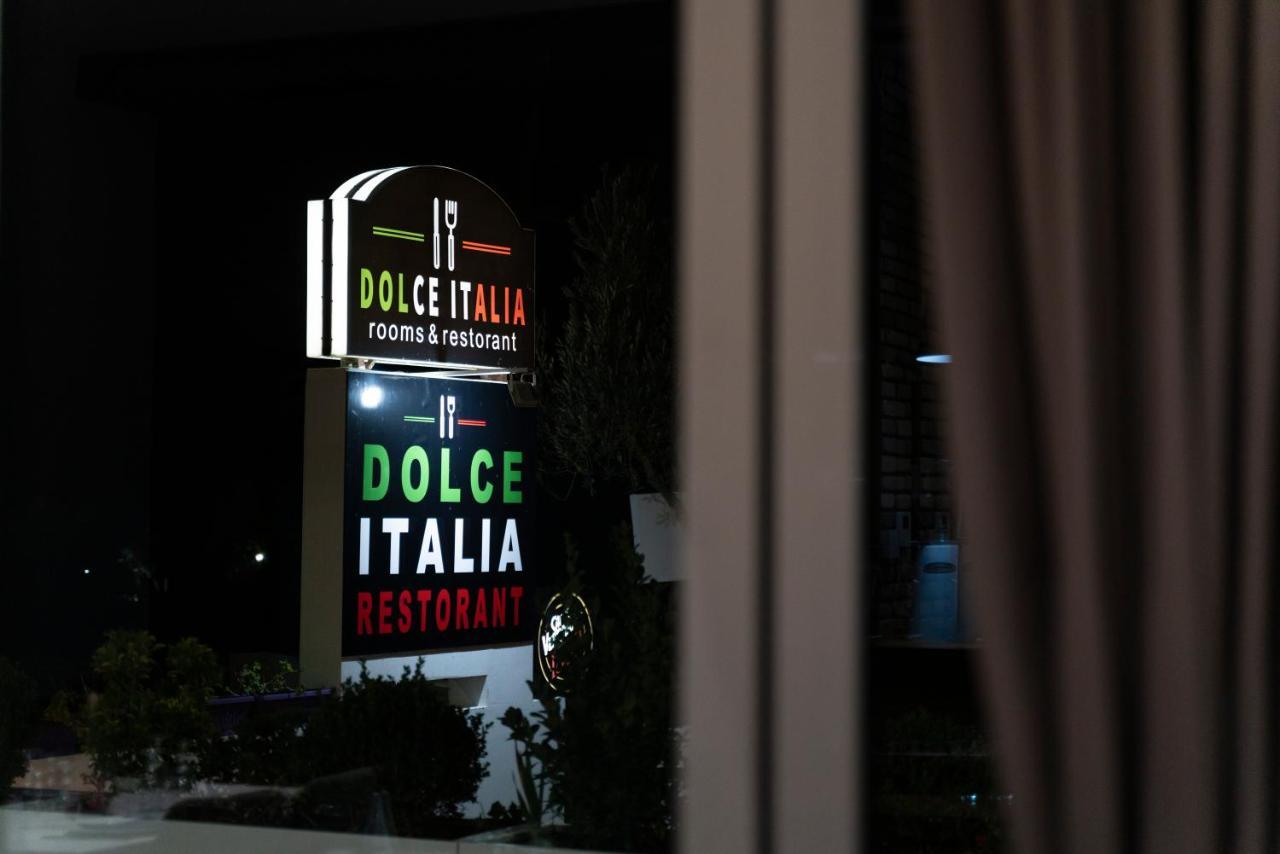 Dolce Italia Residence Radhimë Екстериор снимка